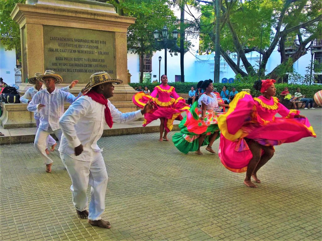 Colombia Dancing